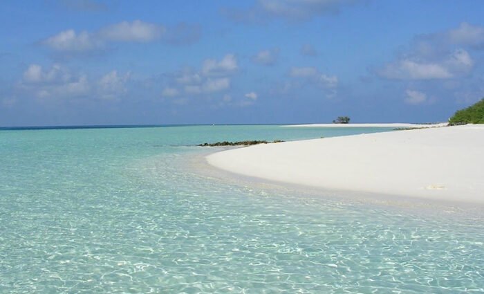 2 Property Image Private island north Male atoll 3.60 HA